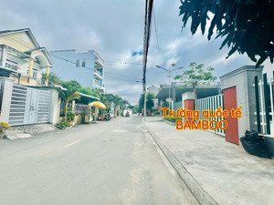 bán căn góc 2mt, dt thực tế 17.3x7m thổ cư 82m2, xây được cao. gần gò vấp