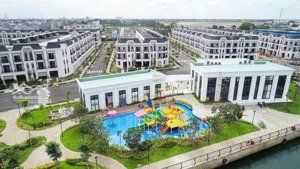 nhà phố solar city 1 trệt 2 lầu trả 1 tỷ 150 triệu nhận nhà