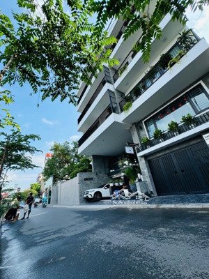 bán nhà mặt phố - quá hiếm đẹp nhất phố nghi tàm - 130m2 x 7 tầng