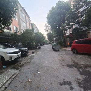 chỉ 18.5 tỷ nhà liền kề 83m2 5 tầng mặt tiền 5m khu đô thị văn khê hà đông