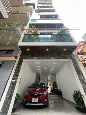 siêu phẩm phường gia thuỵ 7 tầng vị trí đẹp gara oto full nội thất