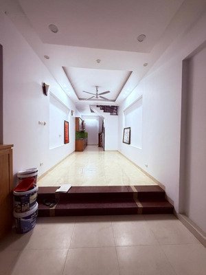 bán nhà đội cấn, ngõ nông, 2p ra phố, nhà mới, full nội thất, sổ chính chủ, sân xe, 40m2*4t