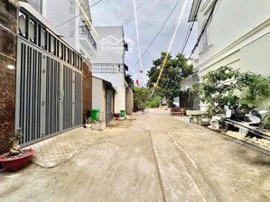 cần bán nhà mặt tiền đường thạnh xuân 39, quận 12