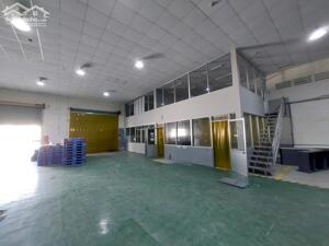 CHO THUÊ NHÀ KHO 350M2 – ĐƯỜNG TÚ MỠ, GẦN BẾN XE – GIÁ SIÊU RẺ CHỈ 17 TRIỆU/THÁNG!