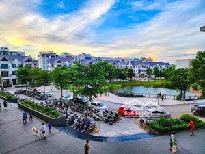 chính chủ chuyển xuống nhà đất bán gấp căn 58m full nội thất cơ bản giá chỉ 4.65 tỷ sổ đỏ trao tay