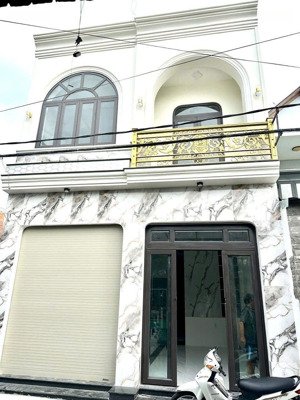 bán căn nhà phố phong cách hiện đại siêu đẹp thuộc p. hố nai cũ biên hòa