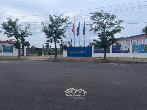 khu 7b , lô góc hai mặt tiền đường 27m giá tốt