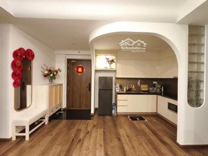 bán gấp ch 86 m2 góc giá 5.3 tỷ full nt đẹp flora panorama