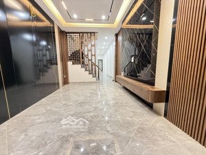 bán nhà nguyễn an ninh 39m 5t , nhà mới, phân lô, kinh doanh, oto đỗ, gần phố, ở sướng