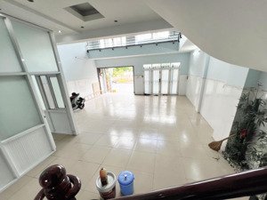 mặt tiền kinh doanh 4 tầng 6x 26m bè thế - đường 20m có lề ngay bình trị đông - bán gấp chỉ 17t