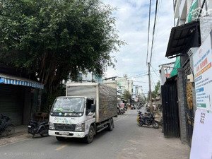 bán nhà mặt tiền bình tân ngay chợ gò xoài, dt 4.3 x 35m, vuông a4 chỉ nhỉnh 9 tỷ