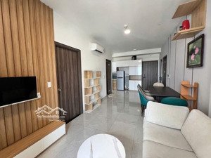 cho thuê cc park legend, 17 triệu, 70 m2, 2pn, 2wc, full nội thất. lh : 