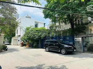 bán nhà phân lô ô tô tránh tại kđt định công, mới đẹp ở ngay, 34 tỷ.