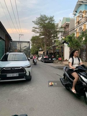 bán nhà góc 2 mặt tiền hiệp bình phước thủ đức 5m ngang đẹp, 4pn, giá 10.2 tỷ