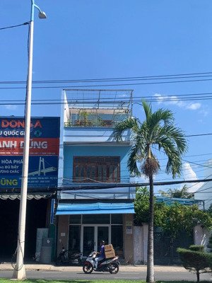 hiếm ngang 10 m, nhà mặt tiền đường 23/10 vừa ở vừa kinh doanh - nha trang - dt: 258.5m2