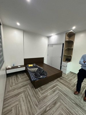 chính chủ cho thuê nhà 6 tầng,thang máy tại mỹ đình,nam từ liêm