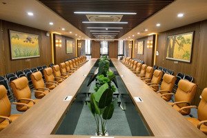 chính chủ cho thuê toà nhà 6 tầng + 1 hầm tại: nguyễn hoàng-mai dịch-cầu giấy,thang máy