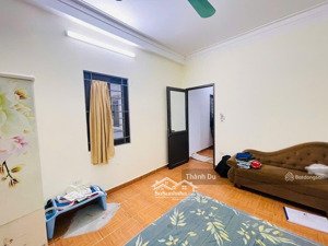 bán nhà ngọc trì 51m2 4t nhà đẹp, thoáng , dân xây 4 pn ô tô gần giá 6,45 tỷ
