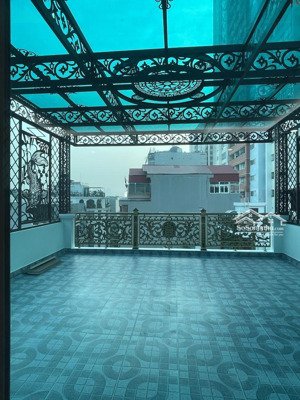 nhanh thì còn. hồ tùng mậu 100m2. ô tô tránh. view đh thương mại. kinh doanh siêu đắc địa. chỉ 31tỷ