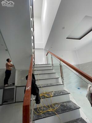 Tôi cần bán nhà 2 tầng kiệt Trần Nhật Duật , Phường Sơn Trà ( CÁCH BIỂN 300M ) ⭐⭐⭐⭐