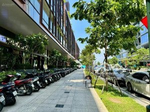 bán shophouse galleria metropole, được đăng ký giấy phép kinh doanh