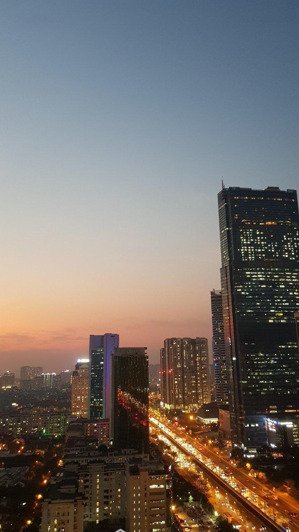 chính chủ cho thuê w2 2709 studio vào ở ngay giá rẻ full đủ đồ 