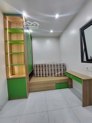 cho thuê căn hộ văn cao giá 3,5 triệu - có thang máy