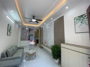 lô góc phố minh khai ngõ thông tứ tung nhà đẹp 2 thoáng ở ngay 45mx4t gia 7 tỷ