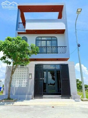 NHÀ MỚI XÂY GẦN NGÃ 4 PHƯỚC LÝ ĐÃ HOÀN CÔNG, 2.3 TỶ, ĐẦY ĐỦ NỘI THẤT, GẦN CHỢ BC,MT 8M.