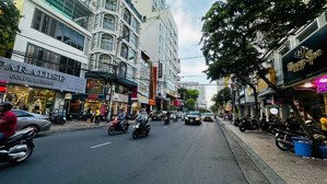 bán nhà mặt tiền nguyễn thiện thuật vị trí trung tâm của trung tâm nha trang giá 36 tỷ 