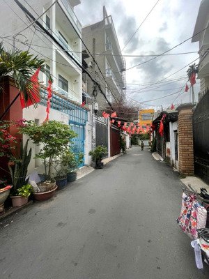 bán nr tại phường 17, gò vấp, 8.6 tỷ, 100m2, 3pn, 2wc, mặt tiền rộng 5m