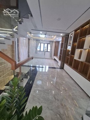 nhà đẹp 5 tầng lê văn quới xe hơi tới nhà 56m giá 7,4 tỷ