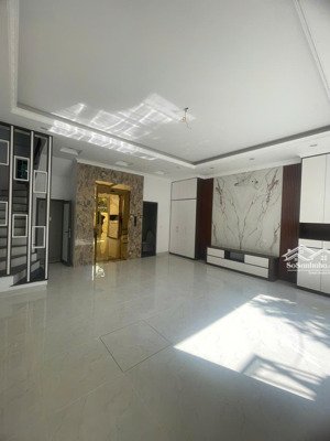 siêu phẩm nhà đẹp 4 tầng di trạch 50m² ngõ 3m giá 5.8 tỷ