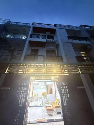 ngộp bank bán nhà hxh vào tận nhà phạm văn chiêu,p.9,gò vấp.4pn 3wc. 4x13m.giá 7tỷ giảm ngay 300tr.