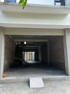 cho thuê nhà 4 tầng nguyên căn đã hoàn thiện cơ bản làm kho hoặc văn phòng