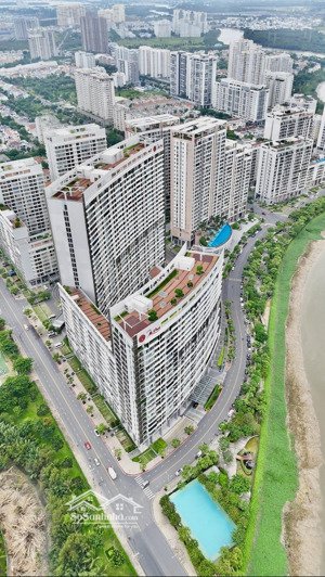căn hiếm m8 midtown phú mỹ hưng 2pn full chỉ 9,2 tỷ