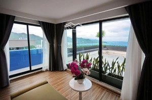 đi mỹ định cư, bán rẻ cặp penthouse 206m2 trực biển đẳng cấp có sân vườn mường thanh viễn triều