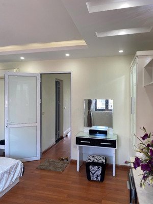 bán gấp căn little mặt hồ chưa đến 10 đồng