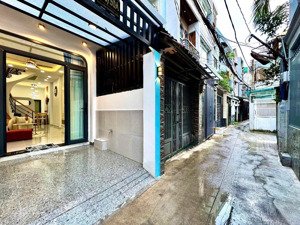 nhà nguyễn thượng hiền, phường 5, phú nhuận, hẻm thông hoàng hoa thám, thích quảng đức: