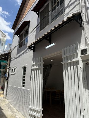 bán nhà sổ riêng hẻm ba gác chỉ 1/. - cách đường htp chỉ 100m - quận 7.