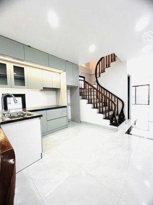 siêu hiếm vương thừa vũ, thanh xuân - lô góc - ô tô đỗ cửa, mặt tiền khủng, 81m, chỉ 20 tỷ