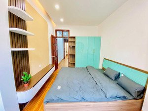 chính chủ bán nhà phân lô vip thang máy phố khương trung ô tô đỗ cửa giá chỉ 9 tỷ