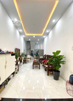 chính chủ cần tiền bán nha lò đúc-30m-5tầng-gân ô tô chỉ 7 tỷ