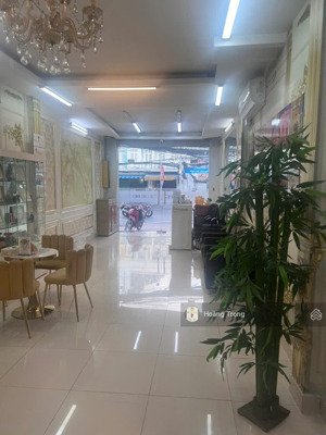 nhà nở hậu ( 4x30m ) thiết kế 3 tầng mặt tiền huỳnh tấn phát - giá nhỉnh 160tr/m2. vị trí đẹp