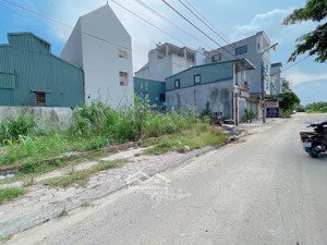 đất dịch vụ đức thượng- ô tô chạy vòng quanh - khu vực đang phát triển , đất đẹp giá hợp lý