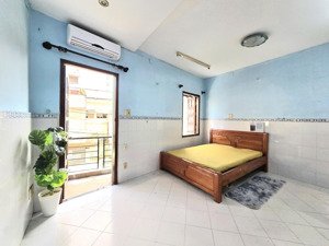 chính chủ cho thuê phòng mới trống lại studio bancol full nt đi bộ ra bệnh viện gia định