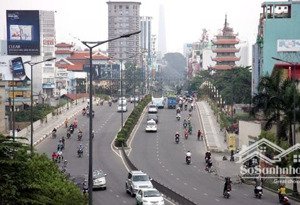 bán mặt tiền phạm huy thông-ngay dương quảng hàm gvap, dt: 5x18m=90m2. gpxd 1 hầm 6tầng. giá 16 tỷ,