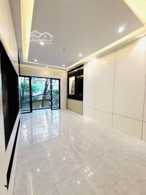 phân lô - lô góc - khu vip - ô tô - 7 tầng thang máy - kinh doanh & ở