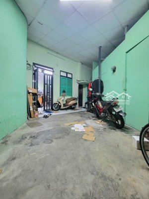 bán nhà điện biên phủ 104m2 có 9pn chỉ 9 tỷ hơn gần đại học kinh tế