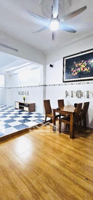 chính chủ bán nhà - 4,5 x 12 - liền kề kdc himlam - tân hưng, quận 7 - nhỉnh 5tỷ